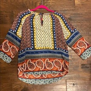 Flowy Key Hole Patterned Blouse